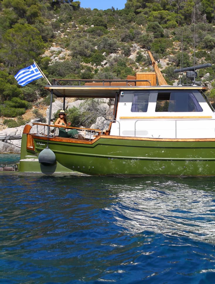 Meet me in Athens - Kaiki Cruises and Events